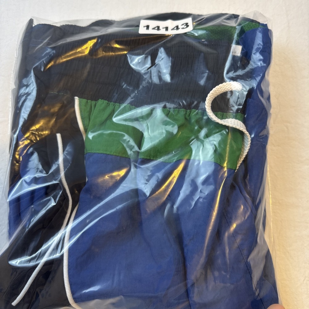 Nike  Shorts MENS XL DRAWSTRING  LOGO COLORBLOCK SHORTS - Picture 9 of 9